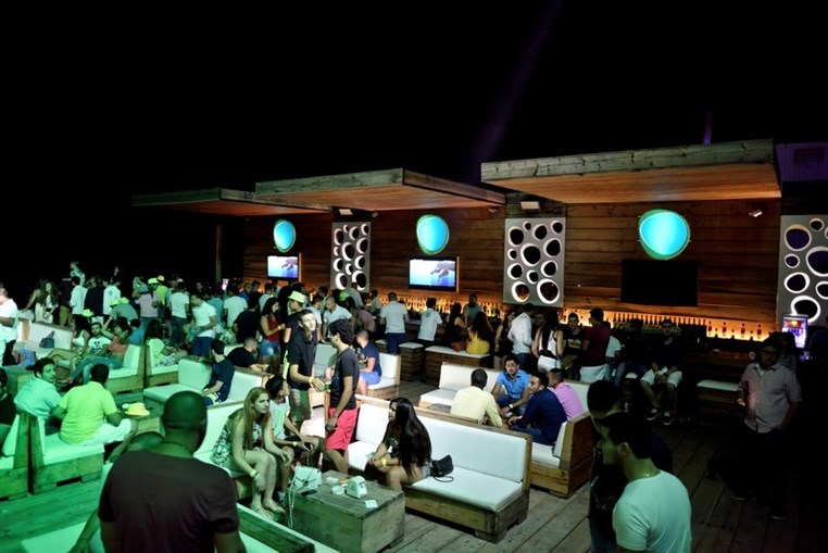Seas the night party